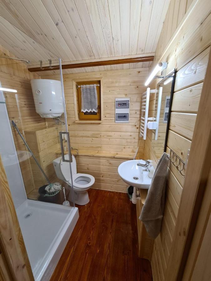 Siedlisko Nr 4A Nad Jeziorem Skarlinskim, Jezioro, Mazury, Domki Letniskowe 쿠젱트니크 외부 사진