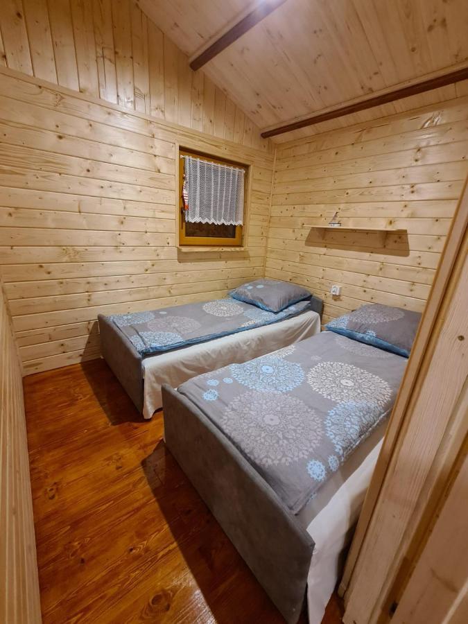 Siedlisko Nr 4A Nad Jeziorem Skarlinskim, Jezioro, Mazury, Domki Letniskowe 쿠젱트니크 외부 사진